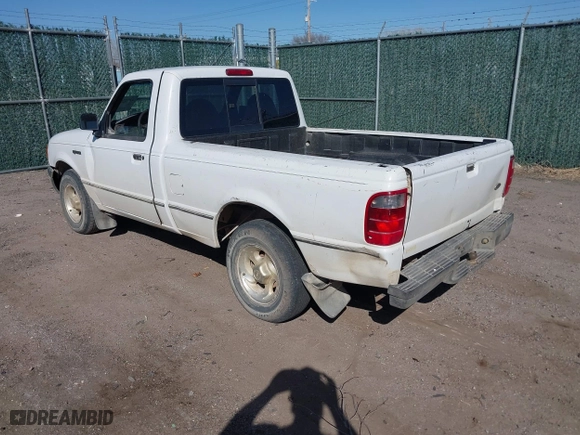 2002 Ford Ranger XL with VIN 1FTYR10D12PB49674, listed as a IAAI auction lot 41732558 with 208,449 mi miles. Bid and sale history available at carsss.com. Image 3.