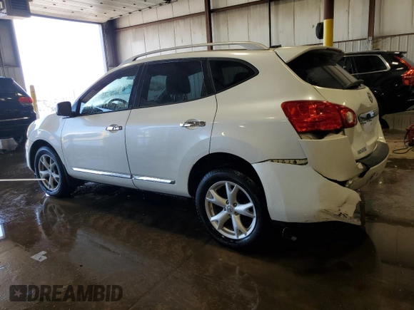 2011 Nissan Rogue S z VIN JN8AS5MV7BW264192, wystawiony jako Copart lot #59309585 z przebiegiem 52 504 mil mil oraz Szkoda całkowita • Salvage title. Historia ofert i sprzedaży dostępna na DreamBid. Obrazek 2.