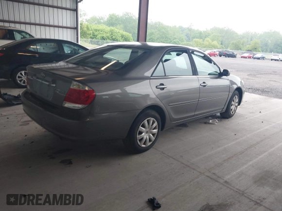 2006 Toyota Camry STD with VIN 4T1BE30K86U705252, listed as a IAAI auction lot 42223575 with 207,103 mi miles and . Bid and sale history available at DreamBid. Image 4.