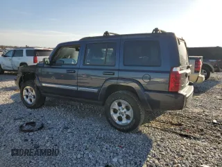 2010 Jeep Commander Sport с VIN 1J4RG4GK0AC124393, выставлен на аукционе Copart как лот 51321935 с пробегом Не указан миль и На запчасти • Non repairable. История ставок и продаж доступна на DreamBid. Изображение 2.