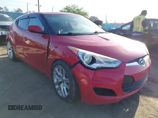 2013 Hyundai Veloster w/Gray Int с VIN KMHTC6AD8DU108918, выставлен на аукционе IAAI как лот 42235203 с пробегом 170 749 миль миль и . История ставок и продаж доступна на DreamBid. Изображение 1.