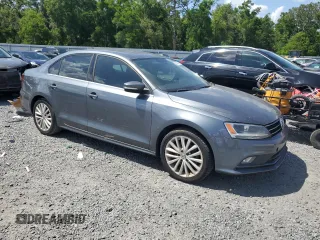 2016 Volkswagen Jetta SEL with VIN 3VWL07AJ9GM221419, listed as a Copart auction lot 52764145 with 235,301 mi miles and Clean title. Bid and sale history available at DreamBid. Image 4.