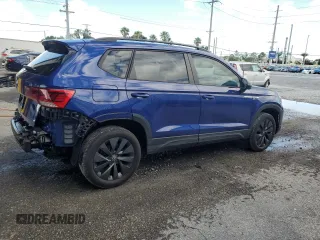 2022 Volkswagen Taos S z VIN 3VVCX7B29NM049025, wystawiony jako Copart lot #56908815 z przebiegiem 19 655 mil mil oraz Szkoda całkowita • Salvage title. Historia ofert i sprzedaży dostępna na DreamBid. Obrazek 3.
