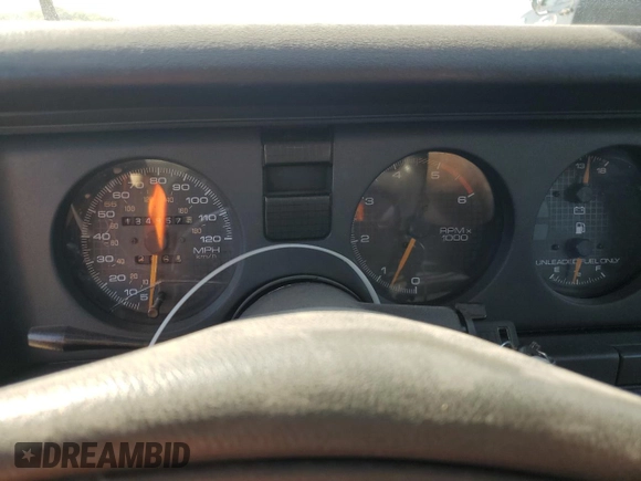 1989 Pontiac Firebird with VIN 1G2FS21E6KL245532, listed as a Copart auction lot 77085424 with 134,957 mi miles and Clean title. Bid and sale history available at DreamBid. Image 9.