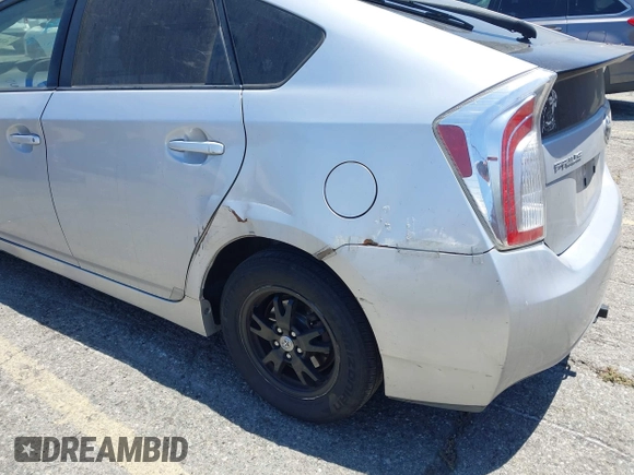 2015 Toyota Prius Four with VIN JTDKN3DU2F1997479, listed as a IAAI auction lot 42644543 with 263,980 mi miles and . Bid and sale history available at DreamBid. Image 19.