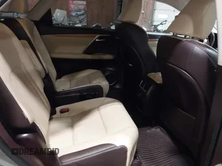 2018 Lexus RX 450hL Premium z VIN JTJDGKCA6J2004313, wystawiony jako IAAI lot #42270567 z przebiegiem 72 692 mil mil oraz . Historia ofert i sprzedaży dostępna na DreamBid. Obrazek 8.