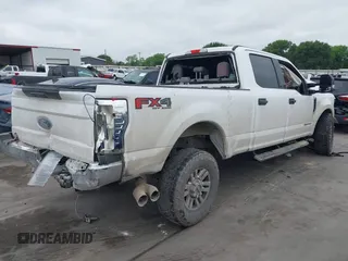 2019 Ford F-250 XL with VIN 1FT7W2BT4KEF15878, listed as a IAAI auction lot 42082697 with 183,497 mi miles and . Bid and sale history available at DreamBid. Image 4.