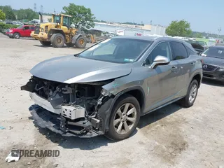 2017 Lexus RX 350 z VIN 2T2BZMCA8HC062690, wystawiony jako IAAI lot #42484008 z przebiegiem 112 176 mil mil oraz . Historia ofert i sprzedaży dostępna na DreamBid. Obrazek 2.