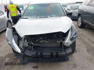 2020 Nissan Kicks SR z VIN 3N1CP5DV0LL567475, wystawiony jako IAAI lot #41437058 z przebiegiem 46 286 mil mil oraz . Historia ofert i sprzedaży dostępna na DreamBid. Obrazek 13.