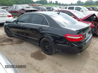 2011 Mercedes-Benz E 350 Luxury с VIN WDDHF8HB6BA373522, выставлен на аукционе IAAI как лот 42371558 с пробегом 140 768 миль миль и . История ставок и продаж доступна на DreamBid. Изображение 3.