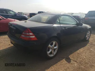 2003 Mercedes-Benz SLK 320 with VIN WDBKK65F43F284008, listed as a Copart auction lot 61010215 with 81,179 mi miles and Clean title. Bid and sale history available at DreamBid. Image 3.