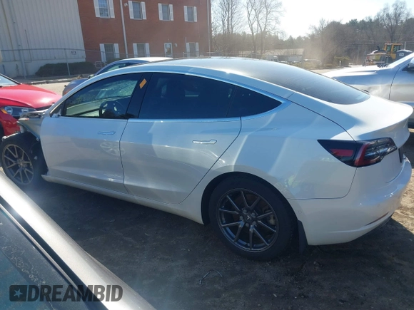 2020 Tesla Model 3 Long Range with VIN 5YJ3E1EBXLF636963, listed as a IAAI auction lot 41826249 with 68,085 mi miles. Bid and sale history available at carsss.com. Image 15.