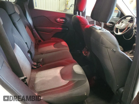 2016 Jeep Cherokee Altitude с VIN 1C4PJMAB9GW333145, выставлен на аукционе Copart как лот 64722625 с пробегом 144 632 миль миль и Списание • Salvage title. История ставок и продаж доступна на DreamBid. Изображение 11.