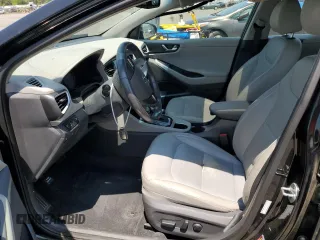 2017 Hyundai Ioniq Limited z VIN KMHC85LC4HU021247, wystawiony jako Copart lot #59724515 z przebiegiem Nie podano mil oraz Szkoda całkowita • Salvage title. Historia ofert i sprzedaży dostępna na DreamBid. Obrazek 7.