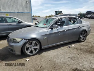 2010 BMW 3 Series 335i z VIN WBAPM7C50AA367346, wystawiony jako Copart lot #50266965 z przebiegiem 121 205 mil mil oraz Szkoda całkowita • Salvage title. Historia ofert i sprzedaży dostępna na DreamBid. Obrazek 1.