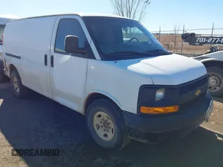 2014 Chevrolet Express Cargo Van with VIN 1GCWGFCAXE1205405, listed as a IAAI auction lot 41700218 with 397,332 mi miles. Bid and sale history available at carsss.com. Image 1.