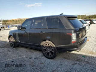 2017 Land Rover Range Rover z VIN SALGW2FE2HA333228, wystawiony jako Copart lot #49913735 z przebiegiem 83 602 mil mil oraz Szkody całkowita. Historia ofert i sprzedaży dostępna na DreamBid. Obrazek 2.