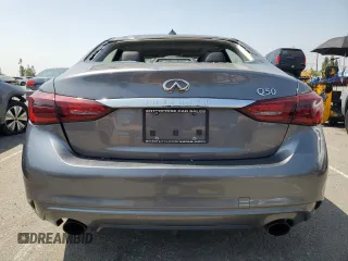 2018 Infiniti Q50 Luxe with VIN JN1EV7AP6JM364691, listed as a Copart auction lot 61680685 with 103,370 mi miles and Salvage title. Bid and sale history available at DreamBid. Image 6.