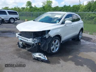 2015 Lincoln MKC with VIN 5LMCJ1A96FUJ44904, listed as a IAAI auction lot 42124974 with 66,044 mi miles and . Bid and sale history available at DreamBid. Image 2.