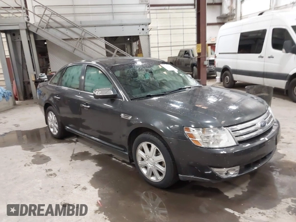 2008 Ford Taurus Limited with VIN 1FAHP28W08G141243, listed as a IAAI auction lot 41327967 with 157,482 mi miles. Bid and sale history available at carsss.com. Image 1.