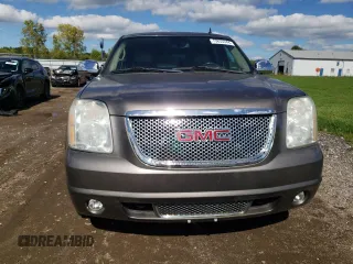 2011 GMC Yukon Denali with VIN 1GKS2EEF4BR196573, listed as a Copart auction lot 73833944 with 149,404 mi miles and Clean Title. Bid and sale history available at carsss.com. Image 5.