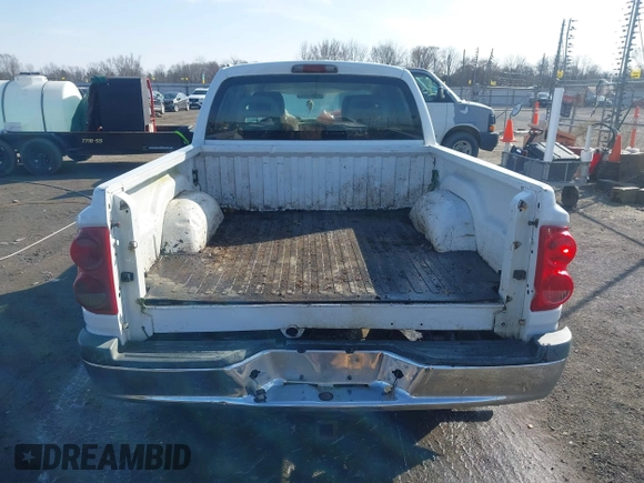 2005 Dodge Dakota SLT with VIN 1D7HW48N85S226460, listed as a IAAI auction lot 41568128 with 213,159 mi miles and . Bid and sale history available at carsss.com. Image 16.