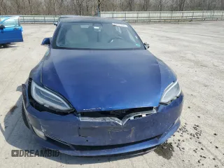 2021 Tesla Model S Long Range Plus z VIN 5YJSA1E26MF426210, wystawiony jako Copart lot #53701355 z przebiegiem 95 673 mil mil oraz Szkoda całkowita • Salvage title. Historia ofert i sprzedaży dostępna na DreamBid. Obrazek 5.