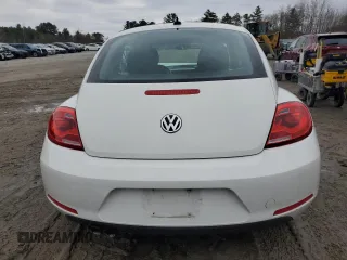 2012 Volkswagen Beetle 2.5L PZEV with VIN 3VWJP7AT8CM634558, listed as a Copart auction lot 52759945 with 0 mi miles and Clean Title. Bid and sale history available at carsss.com. Image 6.