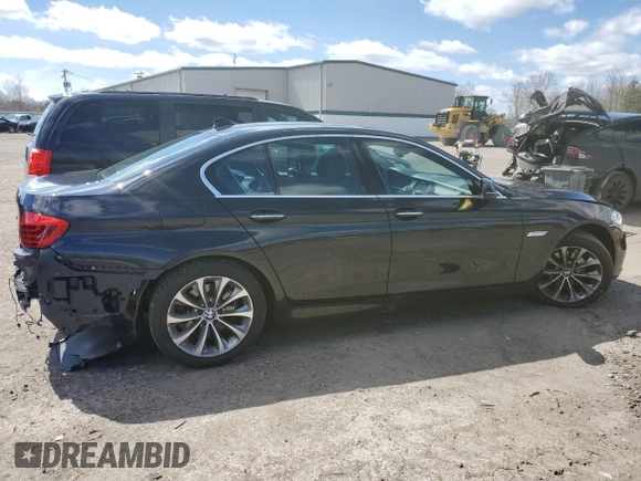 2014 BMW 5 Series 528i xDrive with VIN WBA5A7C59ED614738, listed as a Copart auction lot 53877125 with 151,190 mi miles and Salvage Title. Bid and sale history available at DreamBid. Image 3.
