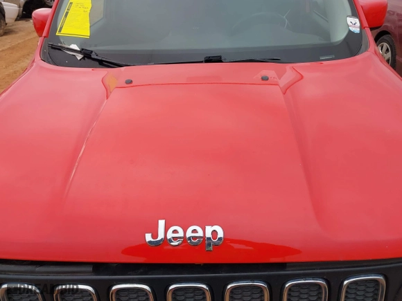 2017 Jeep Renegade Altitude with VIN ZACCJABB1HPF97308, listed as a IAAI auction lot 41768981 with 70,700 mi miles. Bid and sale history available at carsss.com. Image 10.