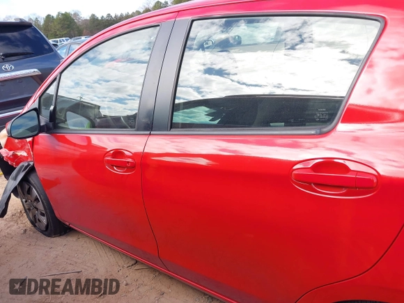 2013 Toyota Yaris L with VIN JTDKTUD39DD548573, listed as a IAAI auction lot 41152564 with 158,510 mi miles. Bid and sale history available at carsss.com. Image 14.