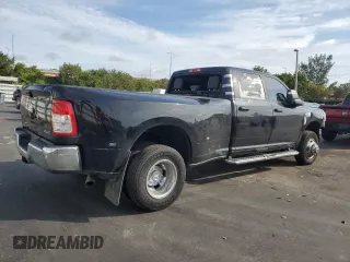2023 Ram 3500 Tradesman with VIN 3C63RRGL1PG509583, listed as a Copart auction lot 46164695 with 89,525 mi miles and Salvage Title. Bid and sale history available at carsss.com. Image 3.