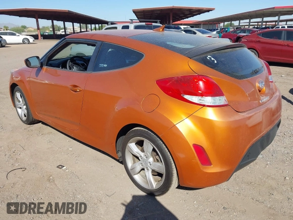 2012 Hyundai Veloster w/Gray Int с VIN KMHTC6AD8CU075076, выставлен на аукционе IAAI как лот 42345469 с пробегом 154 462 миль миль и . История ставок и продаж доступна на DreamBid. Изображение 3.
