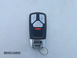 2020 Audi Q5 Premium z VIN WA1ANAFY2L2046974, wystawiony jako IAAI lot #41933942 z przebiegiem 53 911 mil mil oraz . Historia ofert i sprzedaży dostępna na DreamBid. Obrazek 11.