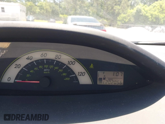 2007 Toyota Yaris with VIN JTDBT923971028444, listed as a IAAI auction lot 42201187 with 202,056 mi miles. Bid and sale history available at carsss.com. Image 7.