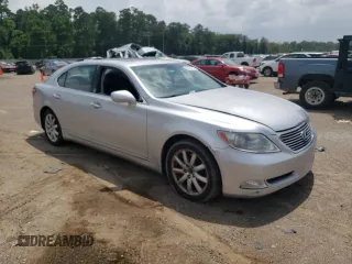2007 Lexus LS 460 L with VIN JTHGL46F375001826, listed as a Copart auction lot 62425115 with 303,900 mi miles and Clean title. Bid and sale history available at DreamBid. Image 4.
