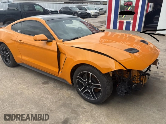 2019 Ford Mustang GT with VIN 1FA6P8CFXK5196514, listed as a Copart auction lot 55160435 with 19,914 mi miles and Clean Title. Bid and sale history available at carsss.com. Image 1.