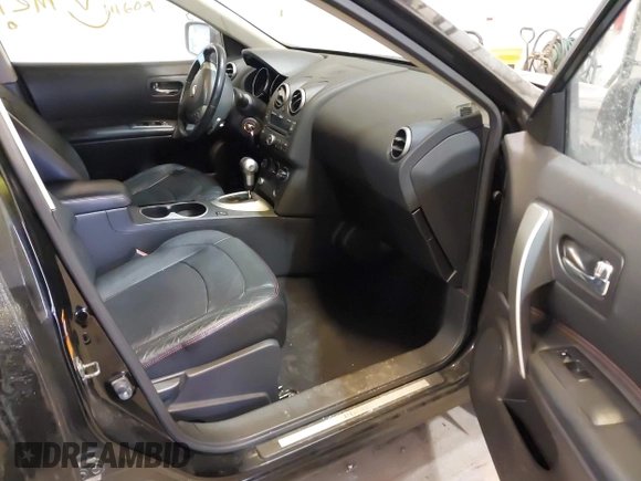 2009 Nissan Rogue SL with VIN JN8AS58V99W441569, listed as a IAAI auction lot 41380444 with 111,609 mi miles. Bid and sale history available at carsss.com. Image 5.