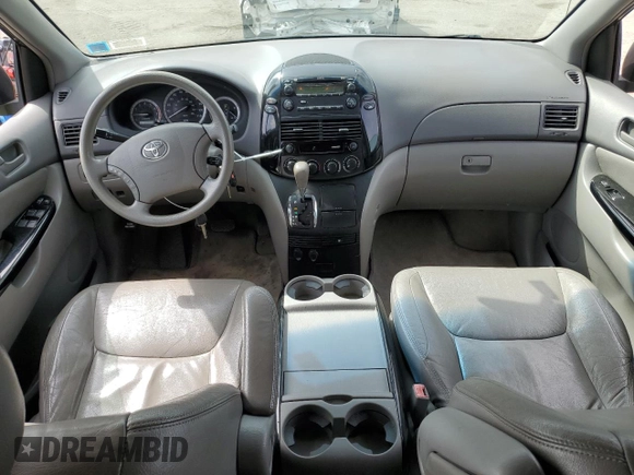 2004 Toyota Sienna CE with VIN 5TDZA23C74S189822, listed as a Copart auction lot 50468575 with 205,332 mi miles and Clean Title. Bid and sale history available at DreamBid. Image 8.