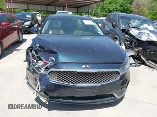 2017 Kia Cadenza Premium with VIN KNALC4J14H5041469, listed as a IAAI auction lot 42021353 with 127,081 mi miles. Bid and sale history available at carsss.com. Image 12.