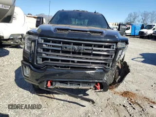 2021 GMC Sierra 2500HD AT4 z VIN 1GT49PEY6MF250229, wystawiony jako Copart lot #89206225 z przebiegiem 77 462 mil mil oraz Szkoda całkowita • Salvage title. Historia ofert i sprzedaży dostępna na DreamBid. Obrazek 5.