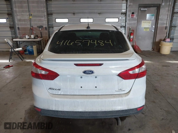 2013 Ford Focus SE with VIN 1FADP3F21DL306920, listed as a IAAI auction lot 41657484 with 172,116 mi miles. Bid and sale history available at carsss.com. Image 16.