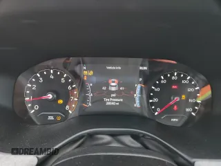 2024 Jeep Compass Latitude с VIN 3C4NJDBN0RT604876, выставлен на аукционе Copart как лот 60846205 с пробегом 28 540 миль миль и Чистый • Clean title. История ставок и продаж доступна на DreamBid. Изображение 9.