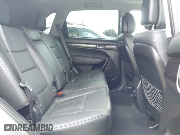 2013 Kia Sorento SX z VIN 5XYKW4A23DG400942, wystawiony jako IAAI lot #42185267 z przebiegiem 162 209 mil mil oraz . Historia ofert i sprzedaży dostępna na DreamBid. Obrazek 8.