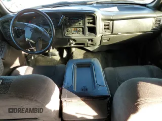 2003 Chevrolet Avalanche with VIN 3GNEC13T63G270480, listed as a Copart auction lot 77134473 with 370,649 mi miles and Non Repairable. Bid and sale history available at carsss.com. Image 8.