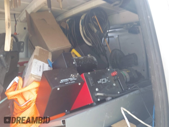 2017 Nissan NV200 S z VIN 3N6CM0KN2HK709802, wystawiony jako IAAI lot #40949324 z przebiegiem Nie podano mil oraz . Historia ofert i sprzedaży dostępna na DreamBid. Obrazek 8.