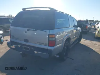 2004 Chevrolet Suburban LS with VIN 3GNEC16Z64G292383, listed as a IAAI auction lot 41471905 with 1 mi miles. Bid and sale history available at carsss.com. Image 4.