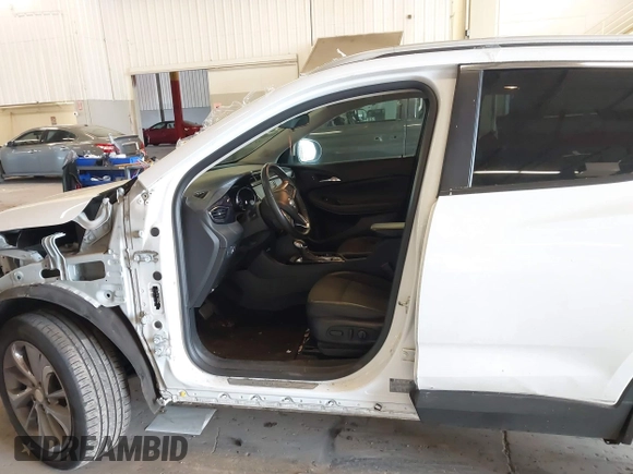 2022 Buick Encore GX Select с VIN KL4MMESL9NB011479, выставлен на аукционе IAAI как лот 42105662 с пробегом 33 823 миль миль и . История ставок и продаж доступна на DreamBid. Изображение 6.