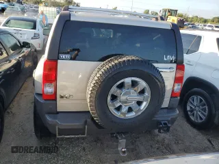 2006 Hummer H3 with VIN 5GTDN136468104647, listed as a Copart auction lot 73696414 with 0 mi miles and Non Repairable. Bid and sale history available at carsss.com. Image 6.