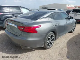 2018 Nissan Maxima SL with VIN 1N4AA6AP7JC402913, listed as a IAAI auction lot 41645150 with 126,956 mi miles. Bid and sale history available at carsss.com. Image 4.